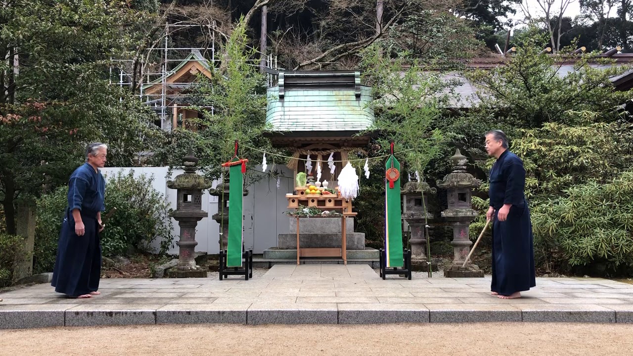 平成31年流祖神社稽古初め奉納演武　神道夢想流杖道　中段