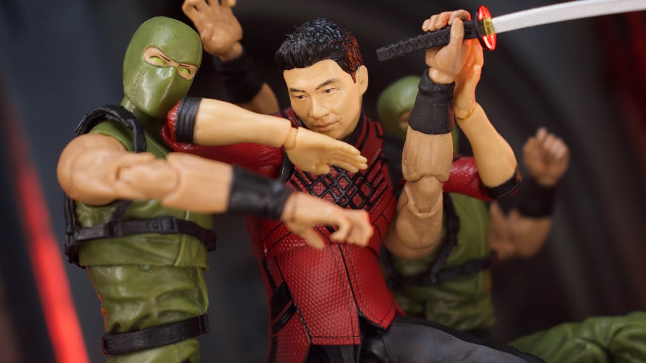 Обзор фигурки S.H. Figuarts Шан-Чи (Легенда о десяти кольцах).