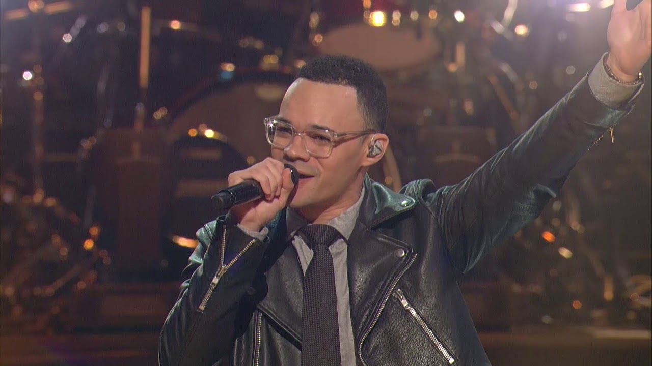 All My Hope (live) - Tauren Wells