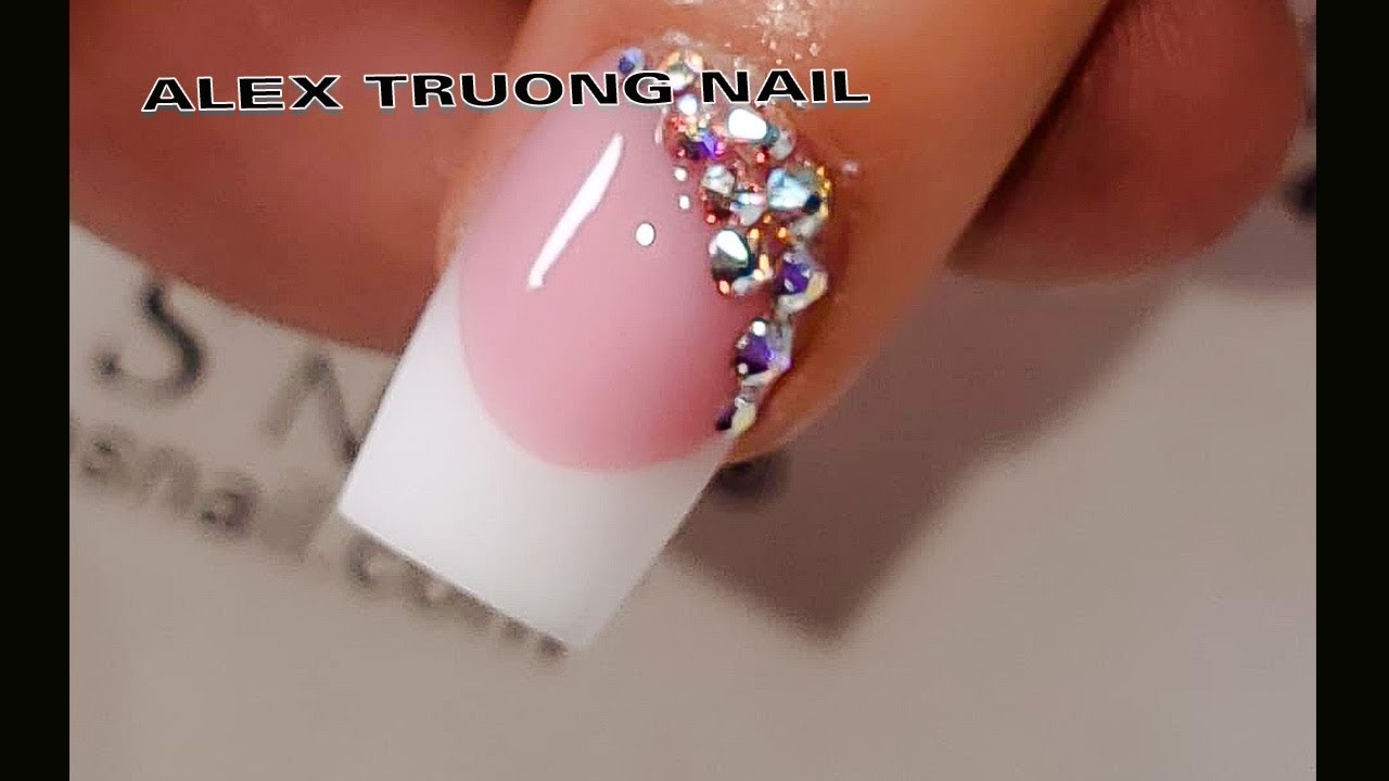 PINK AND WHITE VÀ TRÁNH NHỮNG LỖI BỊ VÀNG MÓNG | NAIL TECHNICIAN ALEX TRUONG | 711