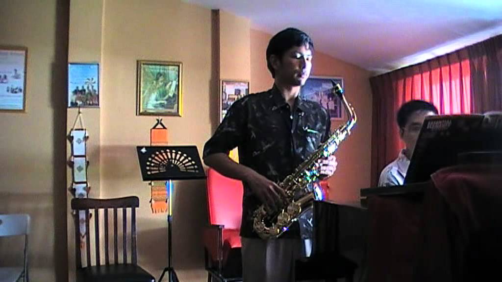 Theme From New World Symphony by Dvorak - Saxophone