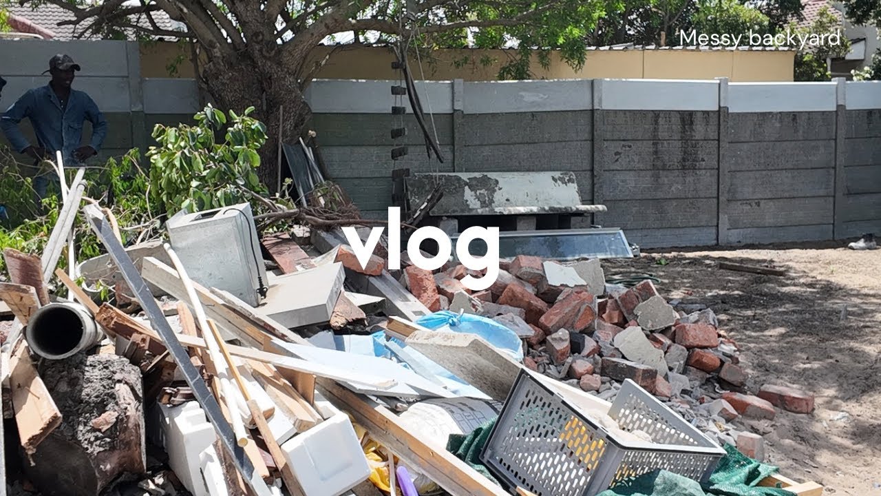 The Most Chaotic Day Ever — Xmas Shopping FAIL + Huge Backyard Cleanup + Hauls!”