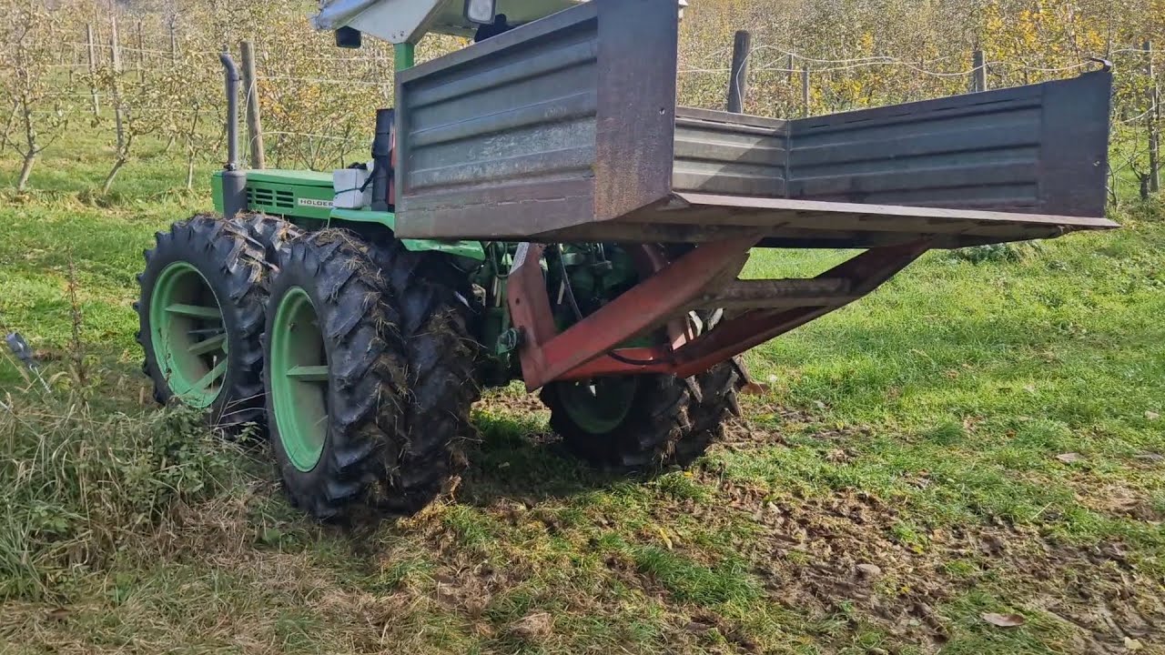 Holder A55 - Kippmulde - Arbeiten im Obstgarten