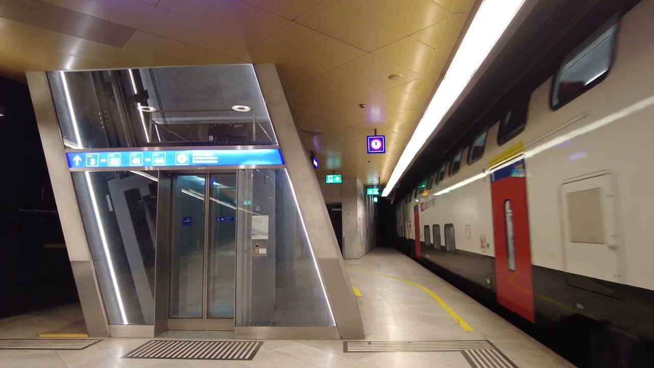 Zürich: tramways, Polybahn, Inclined elevators in Central Station (11 Jul 2022) 4K