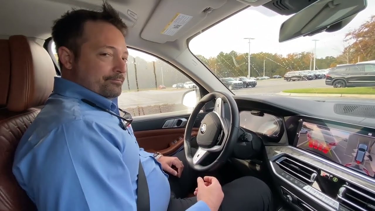 How to Use the Standard Parking Assist - BMW