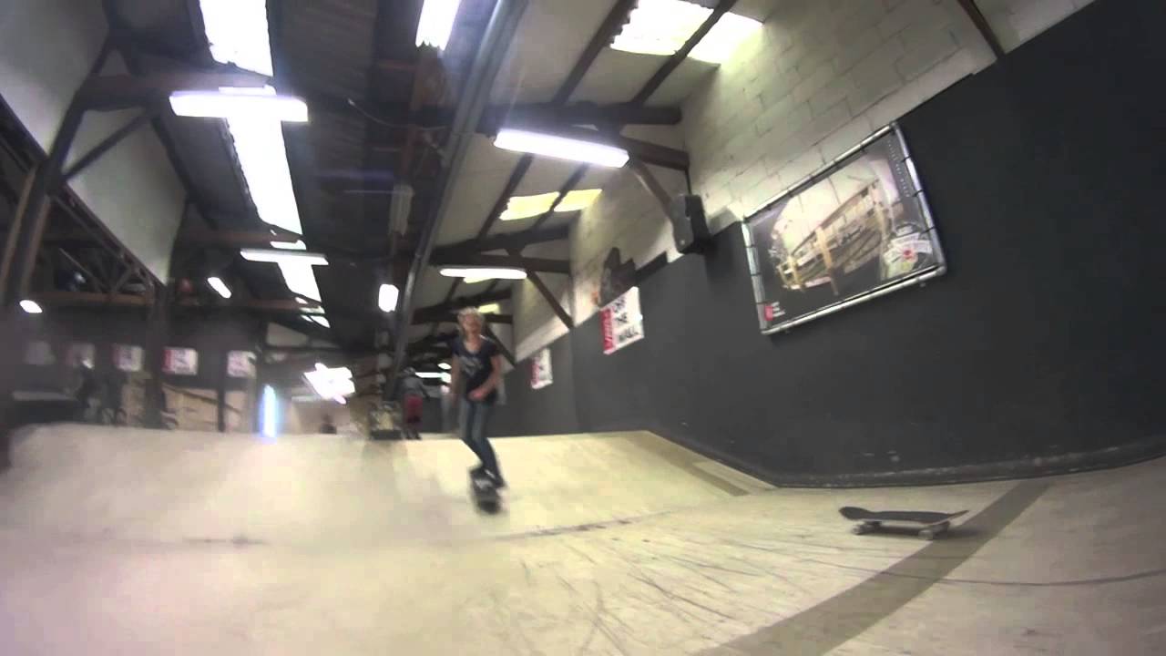 Eat Sleep Skate - Burnside, en NIEUWE SKATEBAAN ?!