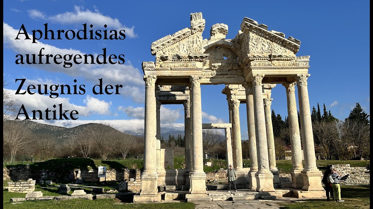 Türkei - Aphrodisias - aufregendes Zeugis der Antike - Tempel der Aphrodite und antikes Theater