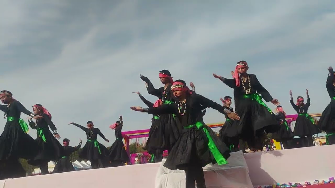 Dance of class 7th achivers  L.P.S