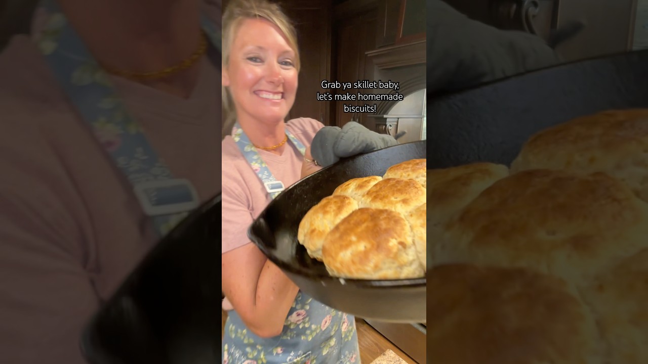 Homemade Biscuits from Scratch #homemadebiscuits #fromscratch #butterybiscuits #countrycooking