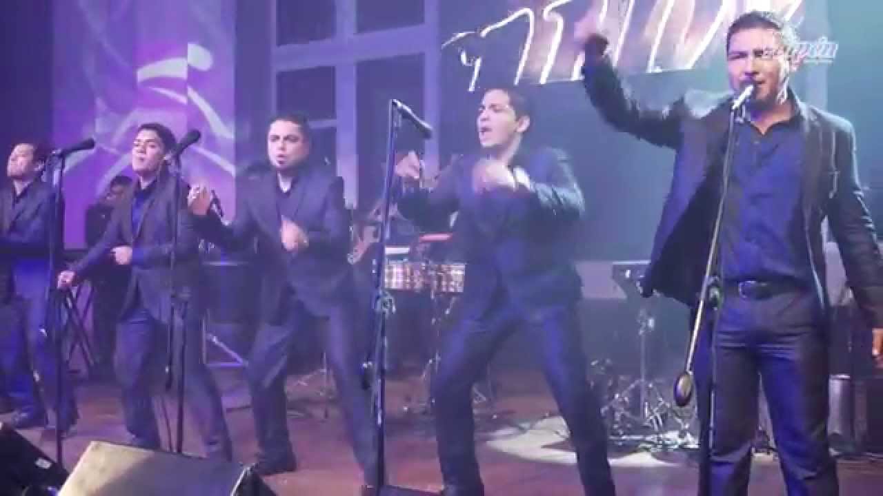 Hnos Yaipen - Lárgate (en vivo)