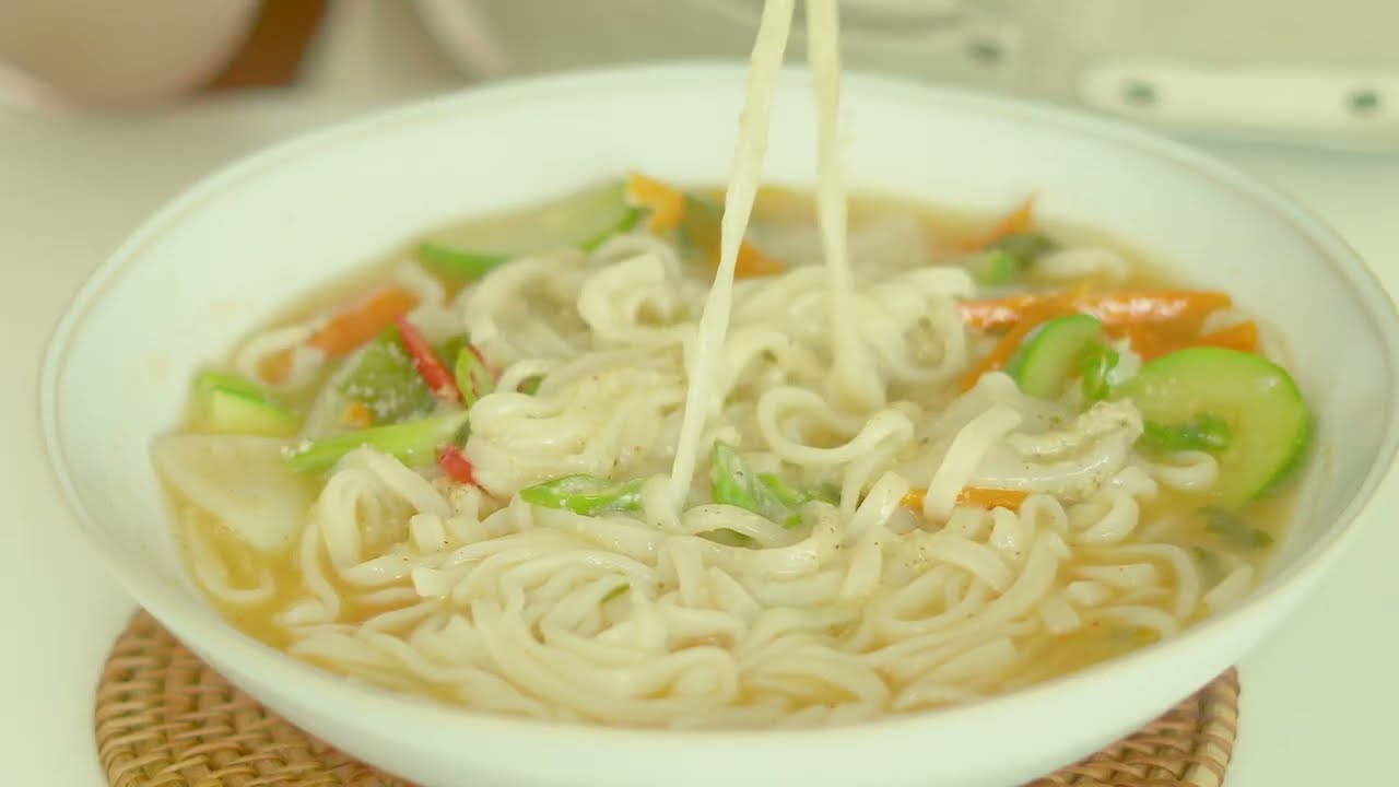 [Unboxing] 칠갑농산 들깨 얼큰 칼제비 | Chilgap Perilla Seeds Fresh Noodle & Sujebi (Eng/Kor Sub)