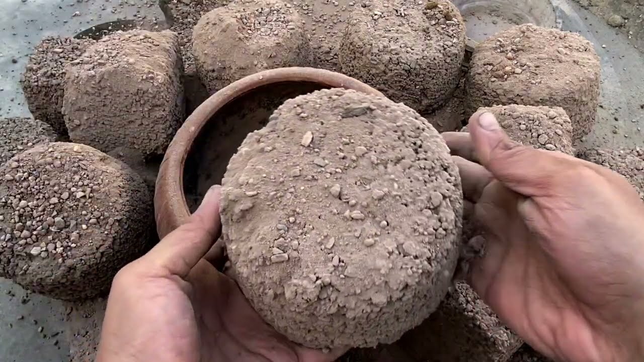 Earthy Dusty Stoney Sand Dry Clay Pot Crumbles 🤤 Lots Of Dust Play\Tapping💨 Satisfying ASMR 😌