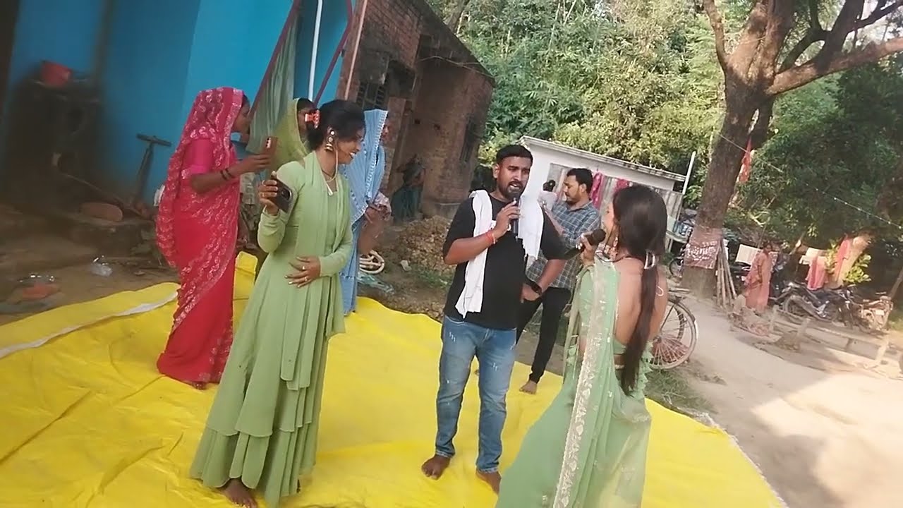 Nandiya के आये मोर जिया घबराए #गोरख लाल यादव# #khusboorani## रीना यादव # ने किया बहुत बढ़िया डांस 