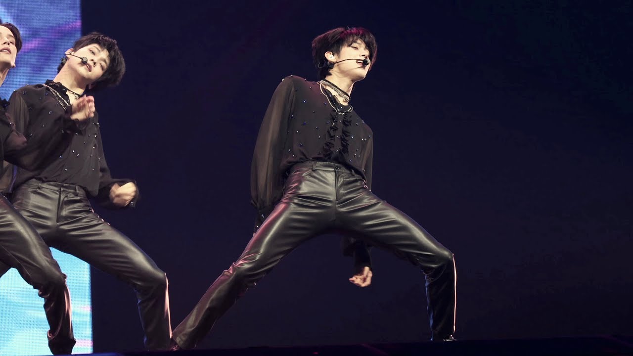 230610 투바투 연준 (Frost) TXT YEONJUN fancam @ 2023 WECONFE