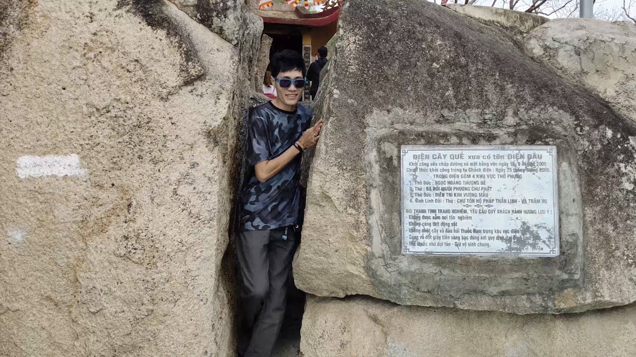 Leo núi Cấm đi Điện Cây Quế, quay bằng Vivo X60 Pro