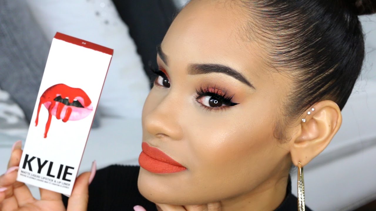 Kylie Lip Kit in 22 | Makeup Tutorial & Review