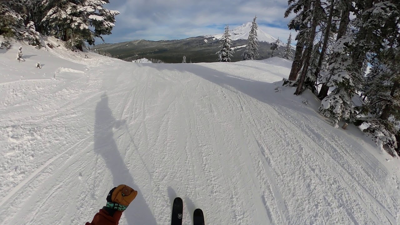 Mt Hood, Oregon Skibowl, upper bowl, Canyon 12/27/2020