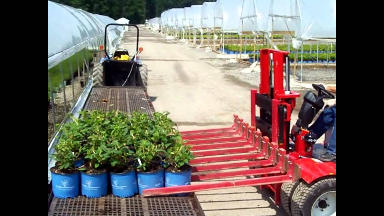 TRIKE Horticulture Forklift and Pot Forks in Nursery