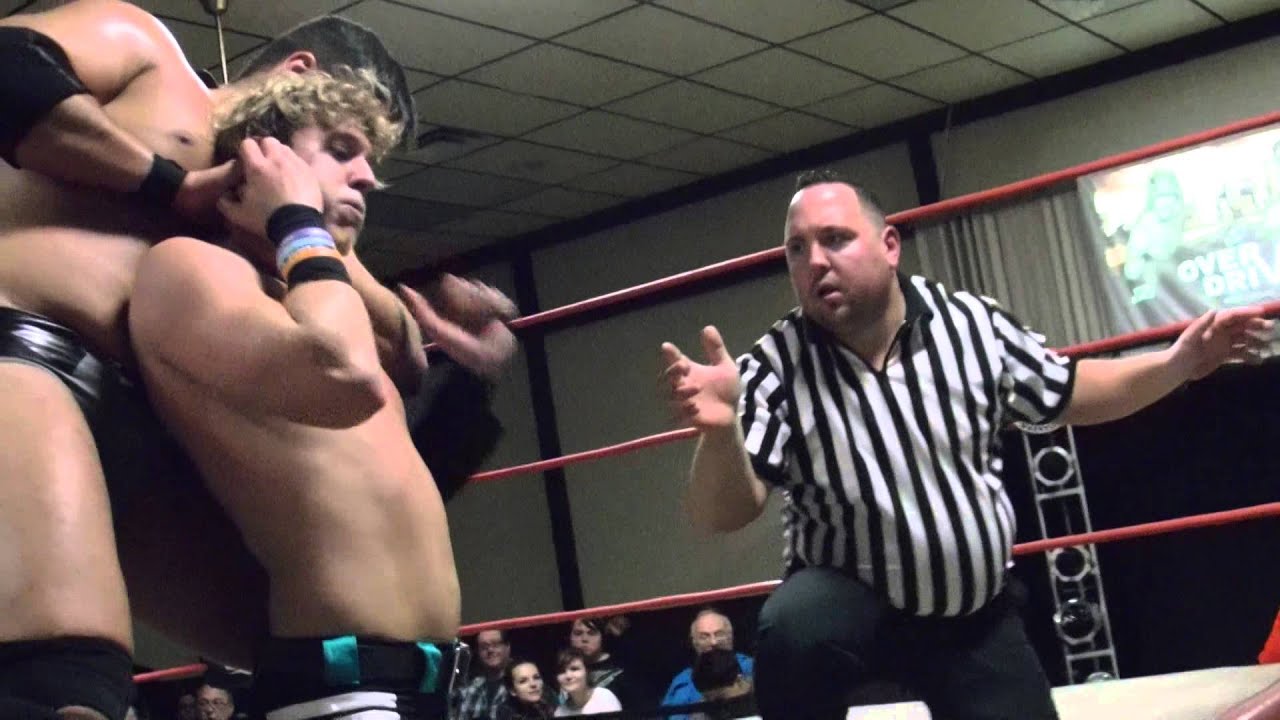 ESW - Ethan Page vs. Kevin Bennett (10/3/2015)