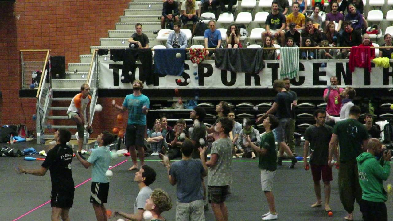5 Ball Endurance - EJC 2016 Almere Juggling Games, The Netherlands (European Juggling Convention)