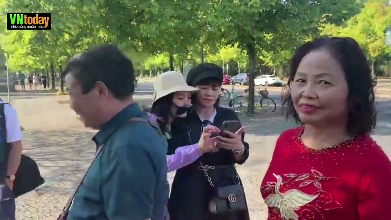 Tham quan thủ đô Berlin - Du lịch Châu Âu với NB Nông Thụy Sỹ - 1189