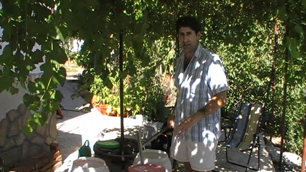 How to make Rakia in Bulgaria traditional