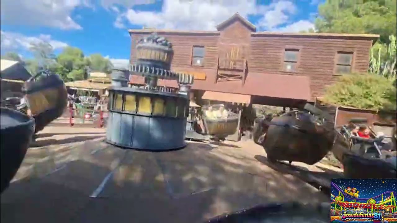 CRAZY BARRILES PORT AVENTURA 2025