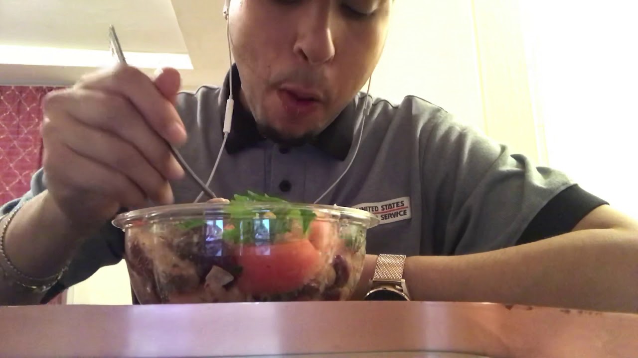 Grilled Chicken Salad 👌🏼 eating sounds asmr