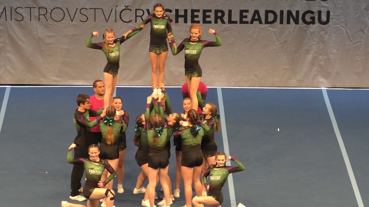 Team Cheer Junior Coed Advanced Fighters cheerleaders The Knights of Smash at CZCN 2019