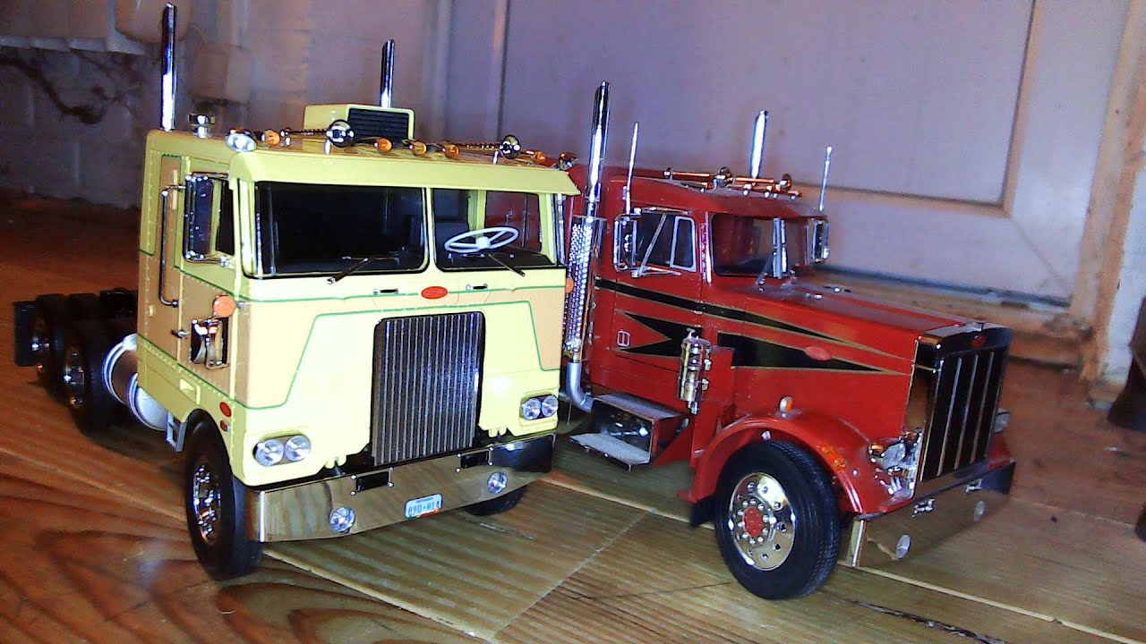 Peterbilt 352 / Peterbilt 359 de Road Kings 1:18