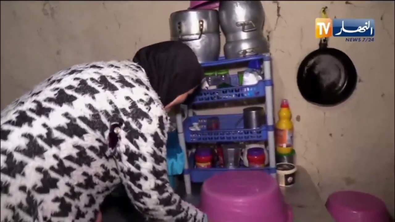 قالمة / هلالة وتفاحة .. يتيمتان تعيشان داخل مسكن مهدد بالإنهيار في أعالي جبال الدهوارة