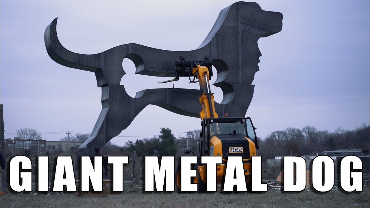 Giant 26ft Tall Metal Dog Sculpture on Highway 495 (Documentary)