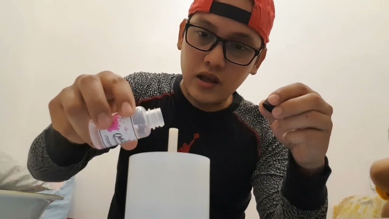 Unboxing Colorful Cup Humidifier from shopee