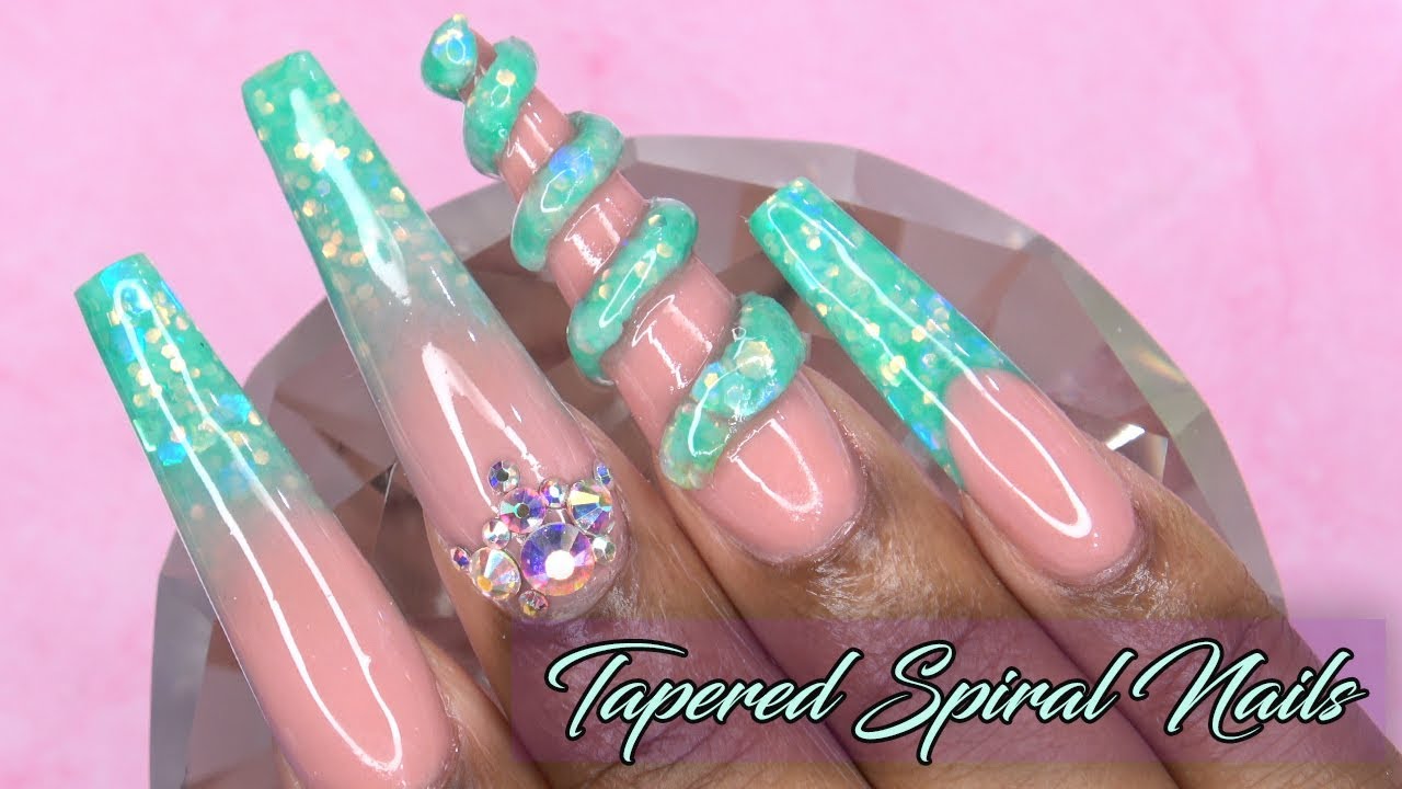 Acrylic Nails Tutorial - How To Tapered Spiral Nails - Acrylic Nails with Nail Forms