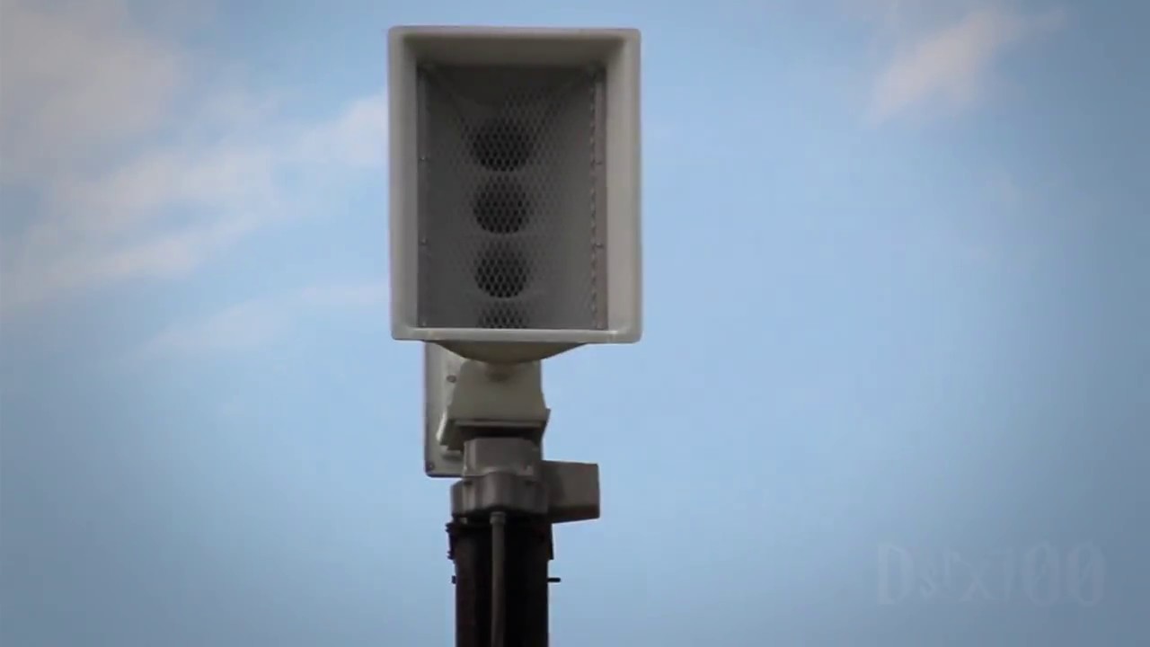 Whelen Vortex R4, Attack/Wail: Owensboro, KY (Daviess Co. Tornado Siren Test, HD)