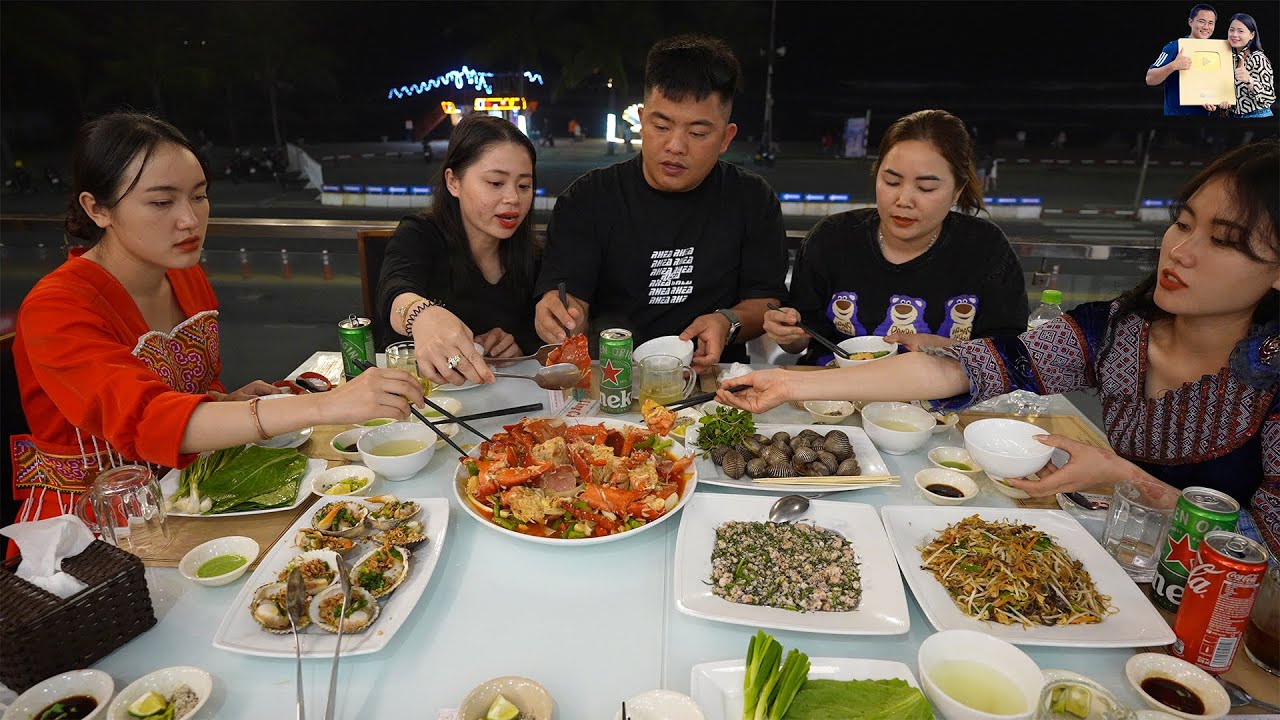 Lần đầu ăn Tôm hùm xào Hành Gừng Team Phạm Dũng Choáng Ngợp với nhà Hàng hải sản Lớn nhất Đà Nẵng