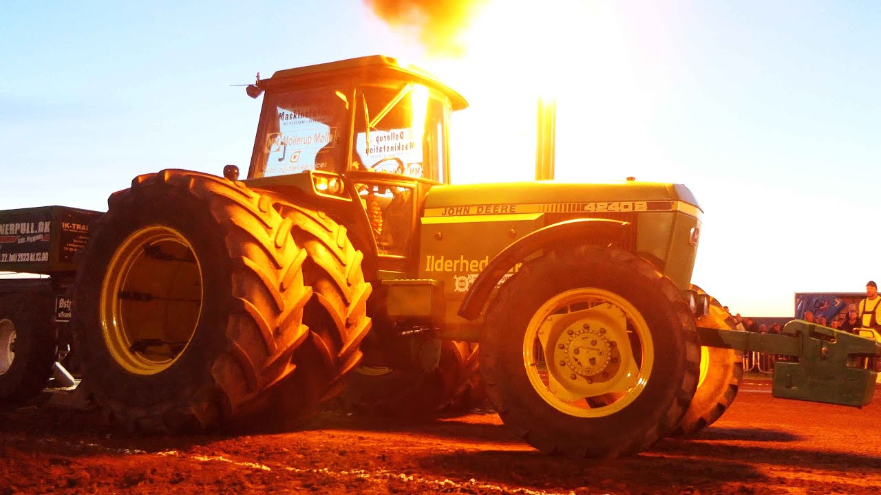 Standard Klasse 4 at Hobro Powerpull 2023 | Great Tractor Pulling Action