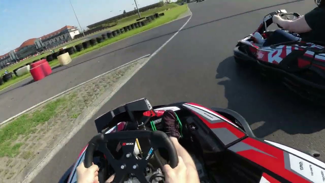 Időmérő  🏁 - 🏎️ Birizdokart Gokart Stadion, Kecskemét