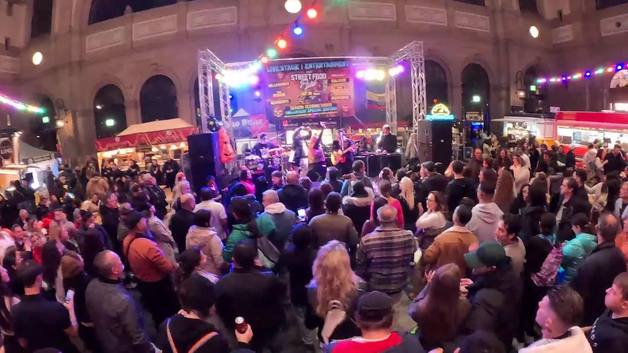 Zurich Street Food Bahnof 2025 Halloween