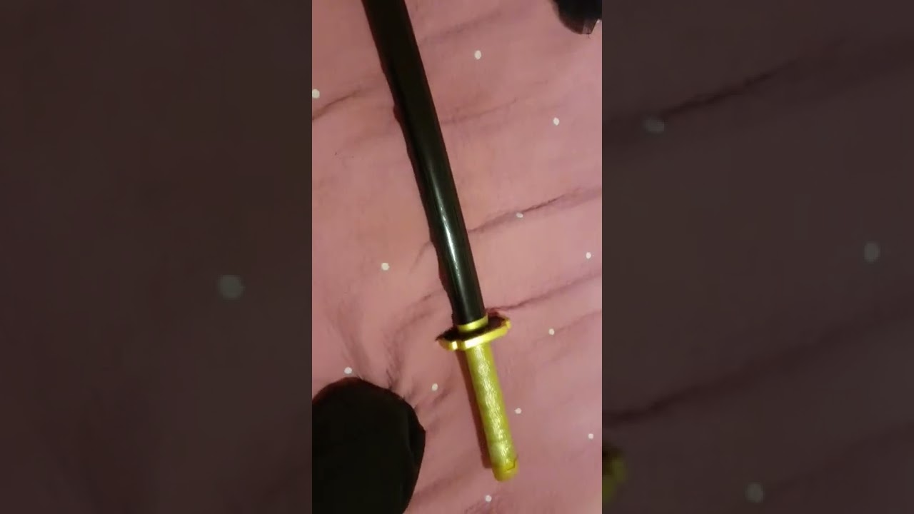 чөтгөрийн ангууч yorrichi сэлэм авсан