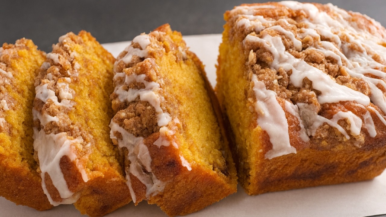Delicious Coffee Cake Recipe with Pumpkin spice | Easy Pumpkin spice cake recipe
