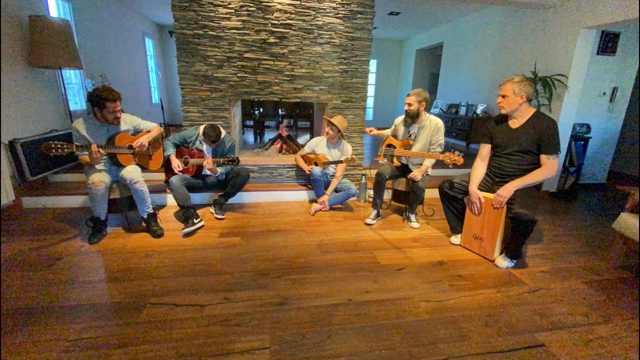 AHYRE - La luna (Acústico )