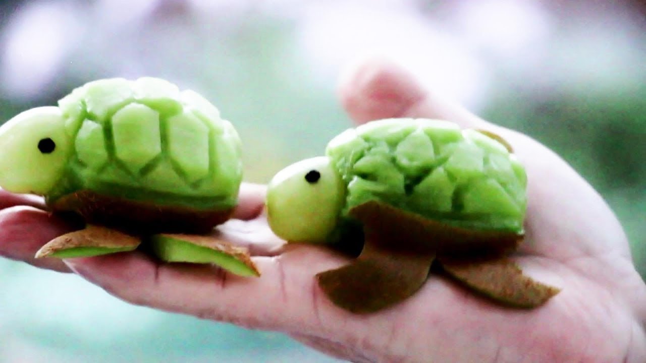 Art in Kiwi Turtle | Fruit Carving | SIMPLE FRUIT CARVING IDEAS