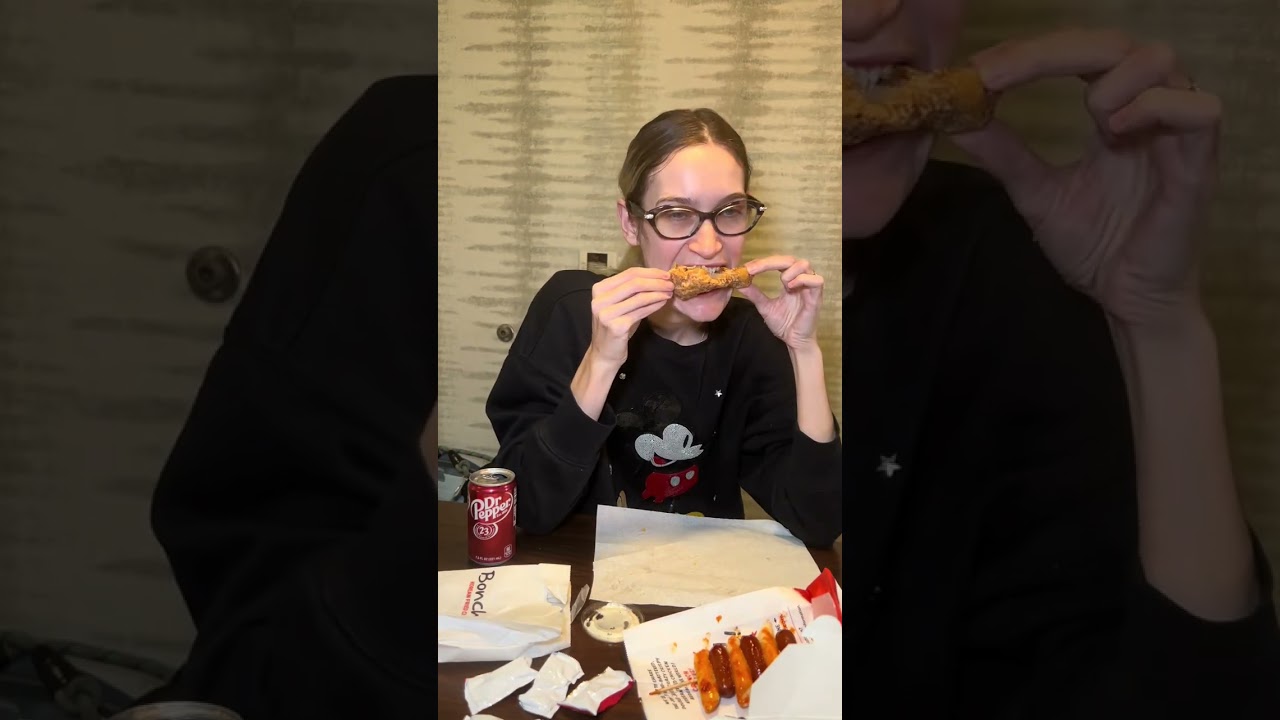 BonChon Korean Fried Chicken #food #foodie #eating #mukbang