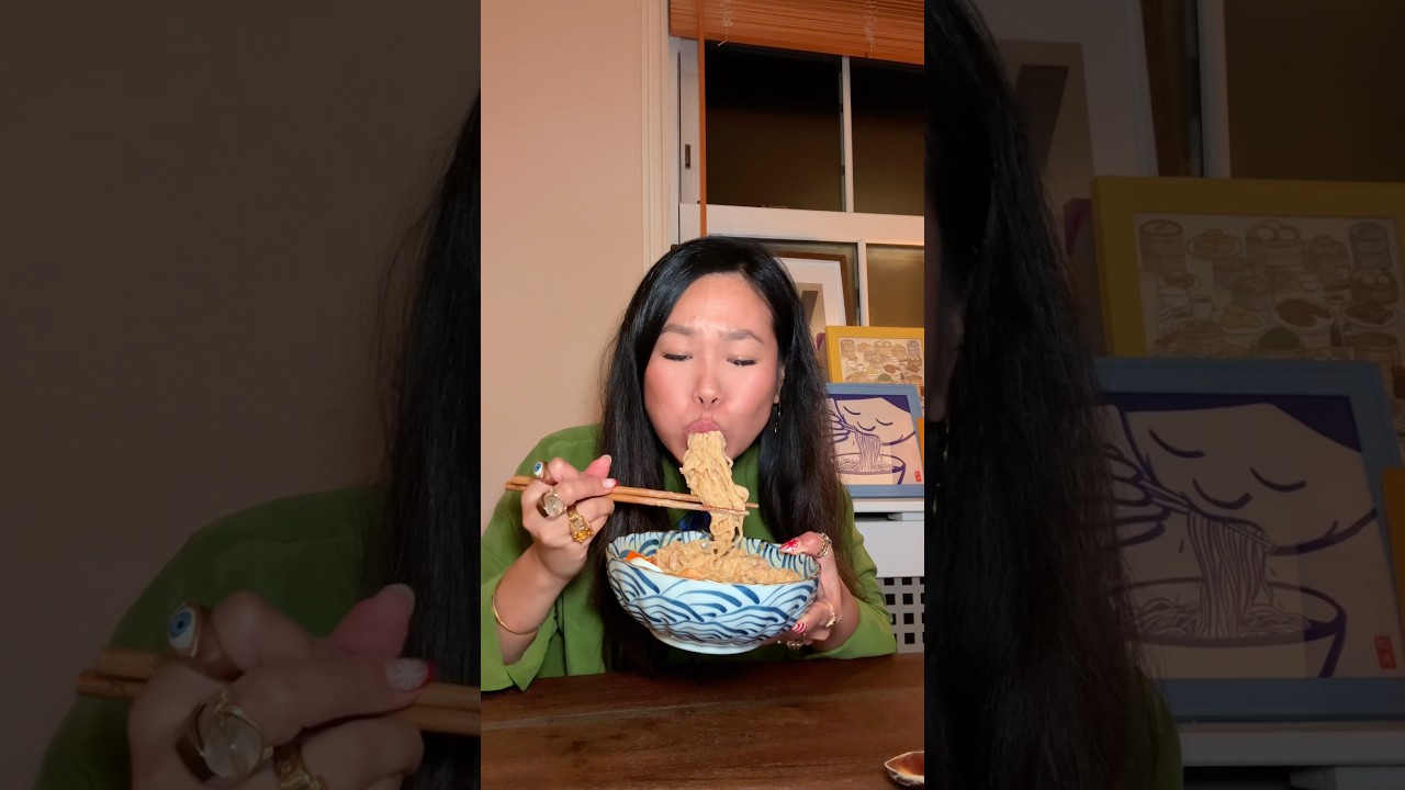 When it&rsquo;s 11pm and you crave noodles (10 min recipe for creamy and spicy shin ramyun)
