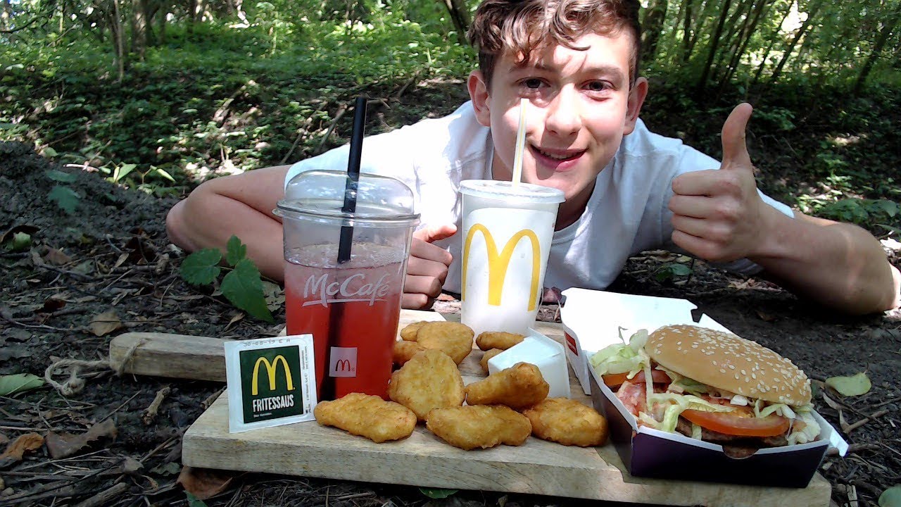 ASMR Eating Mcdonald's*EATING SOUNDS*