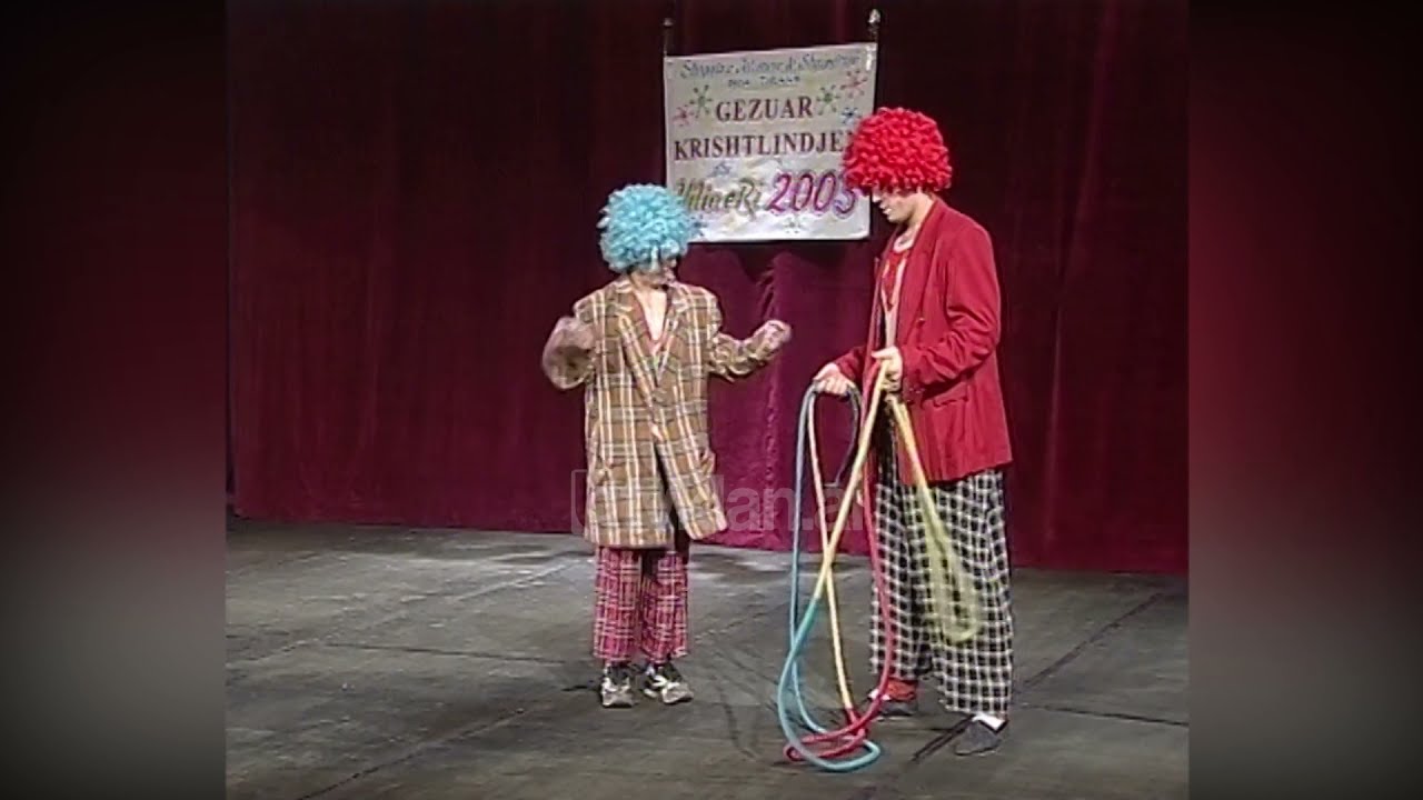 Festa e jetim&euml;ve t&euml; Shqip&euml;ris&euml;, historia e Hasanit q&euml; ka humbur t&euml; dy prind&euml;rit - (26 Dhjetor 2002)