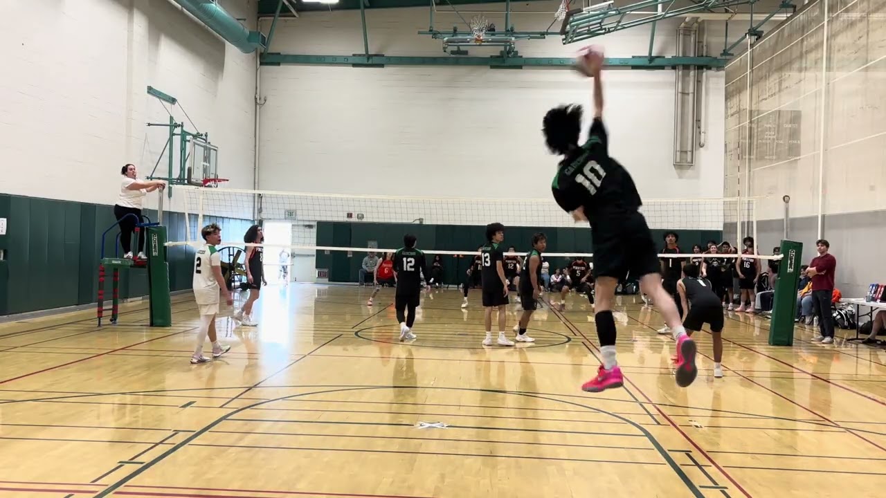 El Cerrito vs Pittsburgh High School  (Set 1, Deer Valley Tournament) Varsity Volleyball  3/7/26