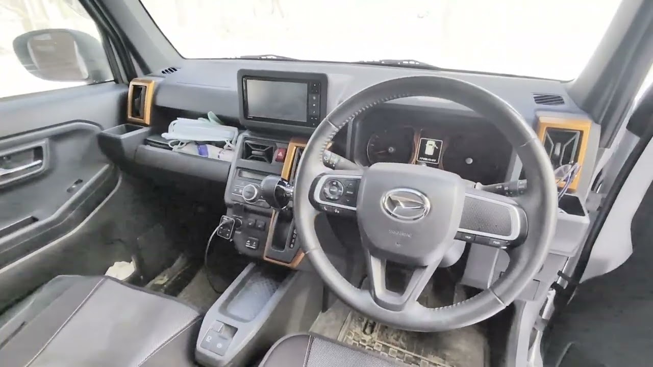 Daihatsu TAFT JDM Kei car SUV 4WD. Quick review of the Daihatsu TAFT in the snows of Niigata Japan