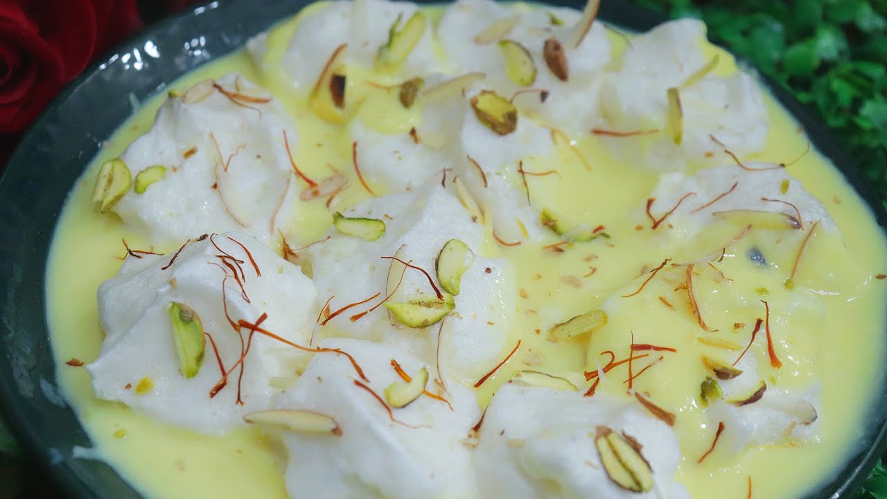 Itna Soft & Creamy Floating Custard Jo Khud Upar Float Kare! Magical Dessert Idea | Yasmin Huma Khan